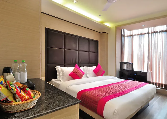 Hotel Royal Grand - Opposite Axis Bank East Patel Nagar New Delhi