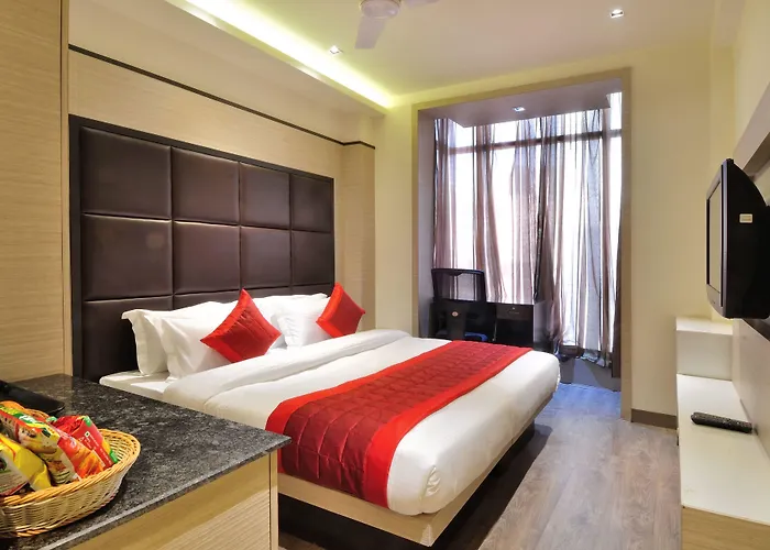 Hotel Royal Grand - Opposite Axis Bank East Patel Nagar New Delhi