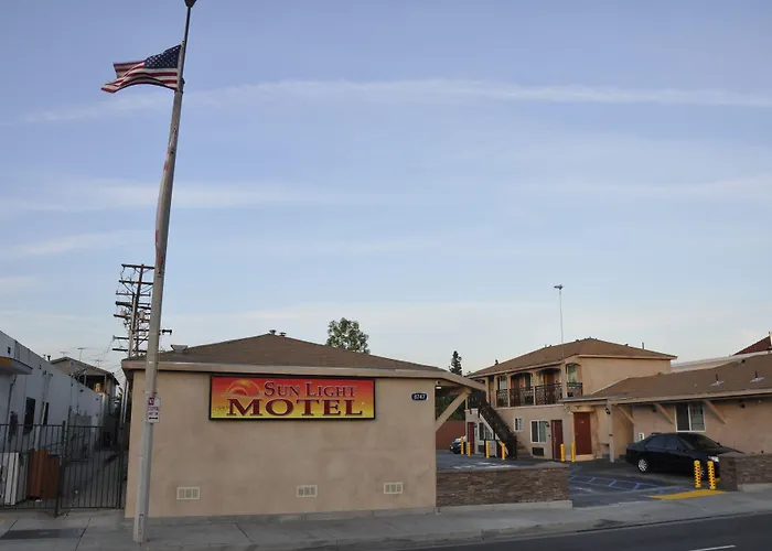 Sun Light Motel Downey