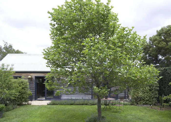 Elm Cottage Barn Oatlands