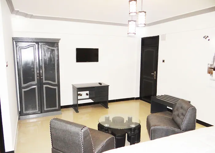 Econo Lodge Dar es Salaam