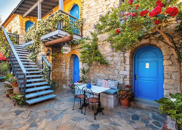 Alacati Eski Ev Hotel