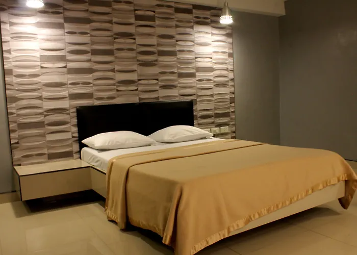 New Winston Hotel Pasay