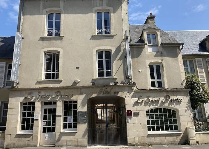 Hotel Le Saint Patrice Bayeux