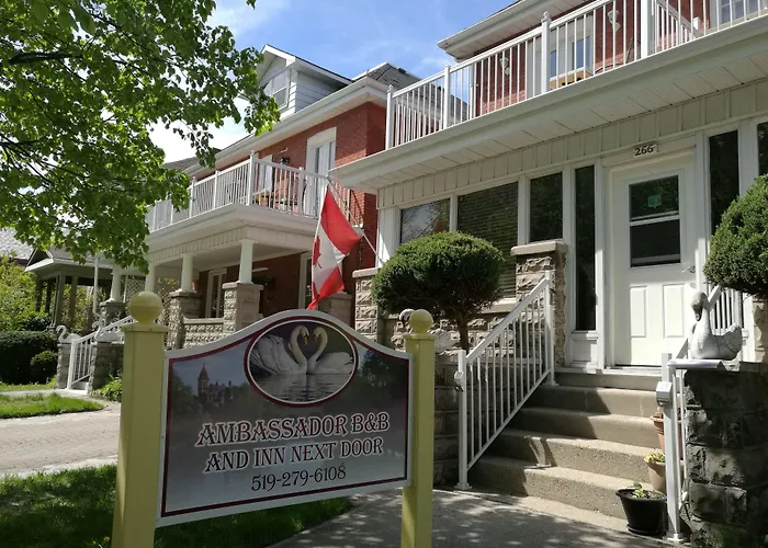 Ambassador'S Inn Next Door Stratford