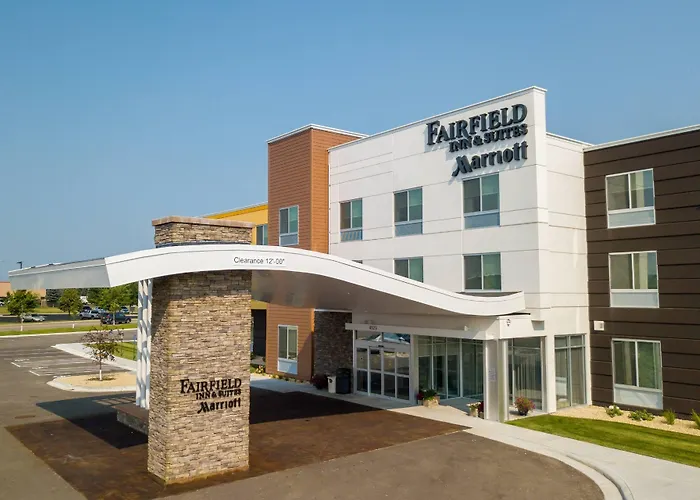 Fairfield Inn & Suites By Marriott Alexandria