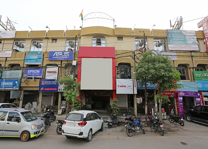 Oyo 9301 Hotel Redbury Ghaziabad
