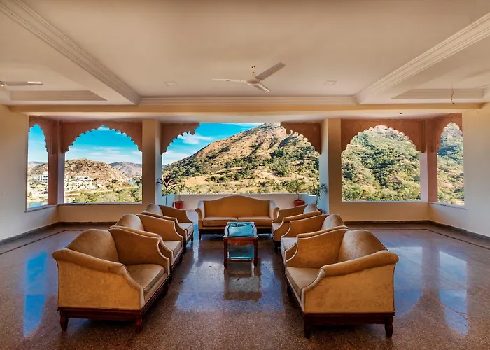 Kumbhalgarh Fort Resort-Pure Veg