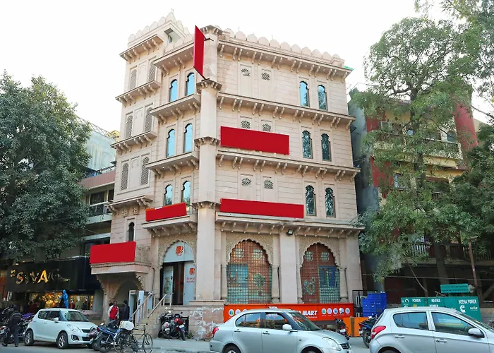 Oyo 8352 The Heritage New Delhi