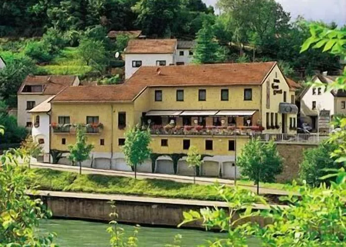 Hotel Haus Schons Mettlach