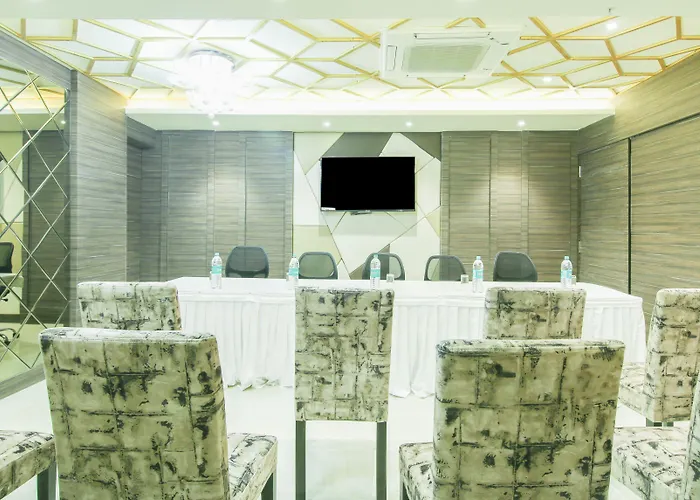 Treebo Hoops - Airport, Vip Road Hotel Kolkata