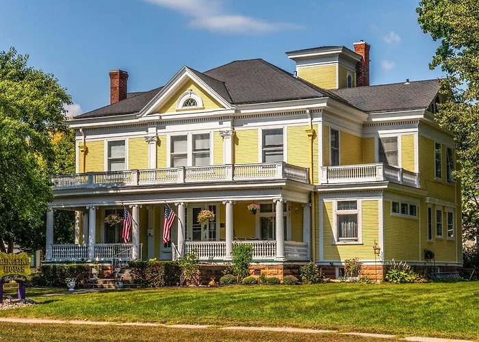Ringling House Bed & Breakfast Baraboo