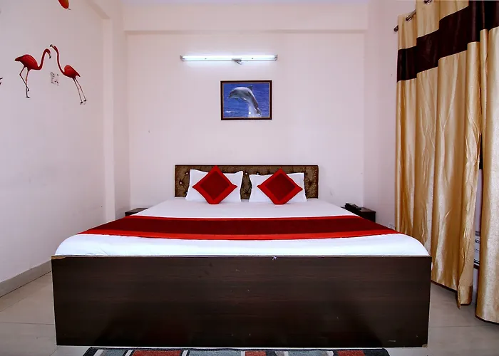 Oyo The Nest Hotel Greater Noida