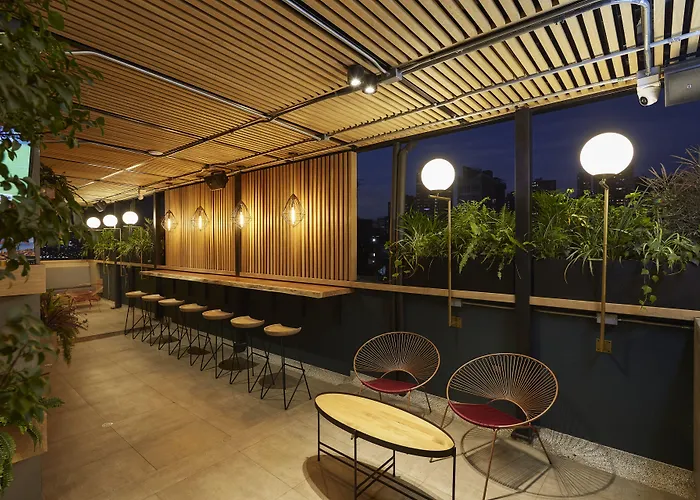14 Urban Hotel Medellin