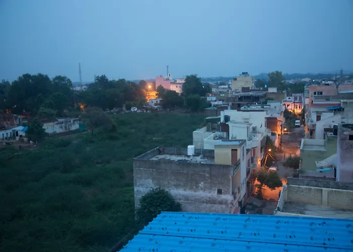 Oyo 9123 Baghban Residency Hotel Gwalior