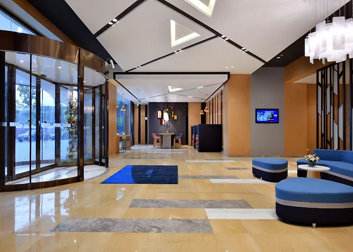 Holiday Inn Express Chengdu Tianhe By Ihg