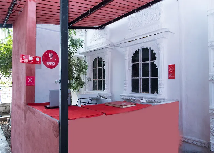 Oyo 10704 Hotel Lake Haveli Udaipur