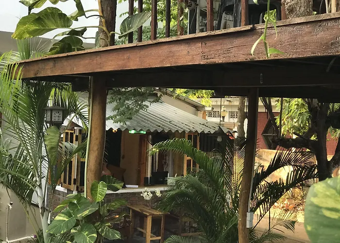 Lazy Bay Hotel Arugam Bay