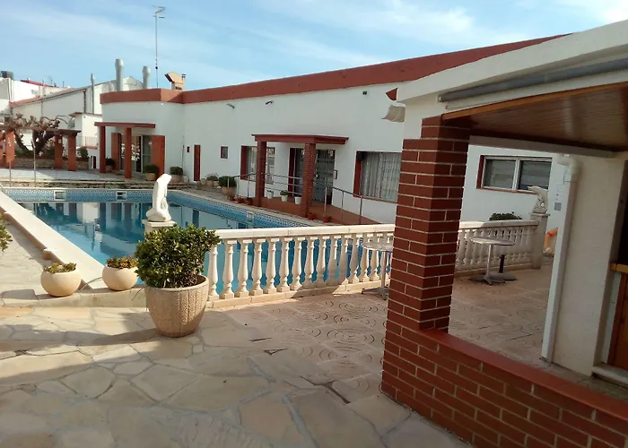 Hostal Lleida Calafell