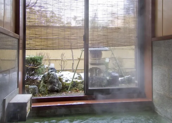 Ekinariya Ryokan Kusatsu 