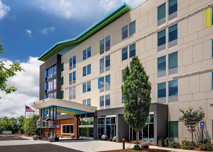 Aloft Alpharetta Hotel