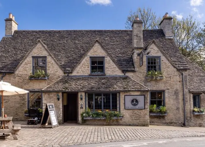 The Royal Oak Tetbury Hotel