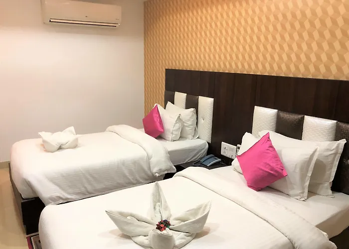 Hotel Sgt Plaza Varanasi
