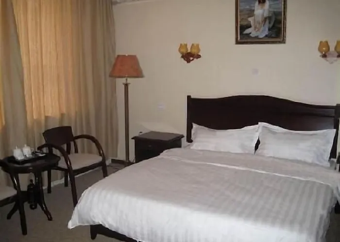 Hotel Dharam Villa Kalka