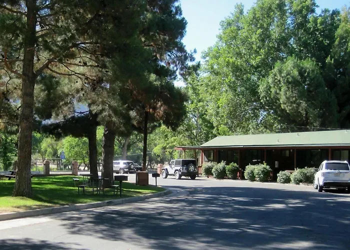 Kernville Inn