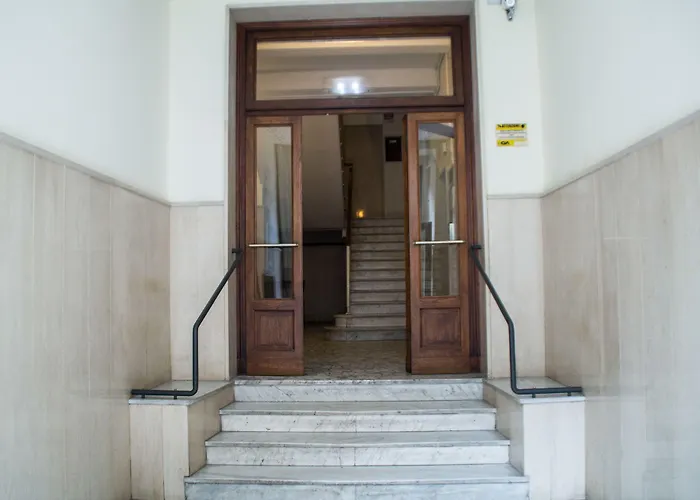 Interno 10 Cavour Bed & Breakfast Naples