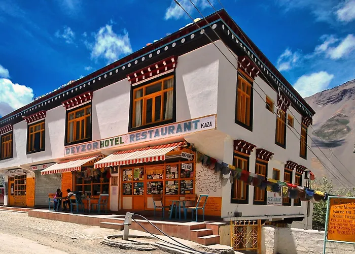Hotel Deyzor Kaza