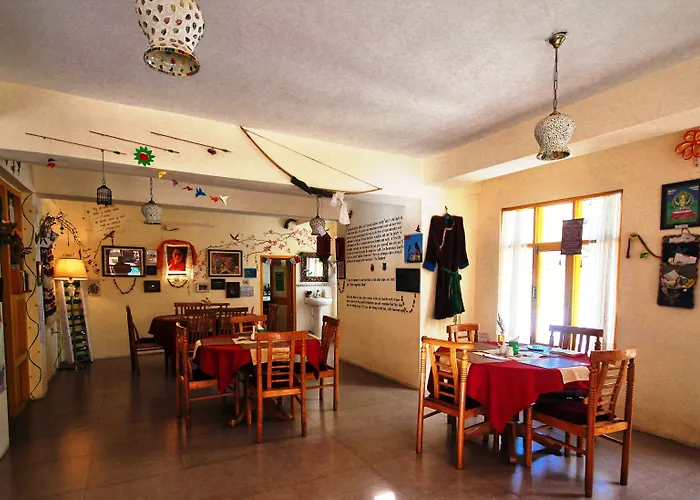 Hotel Deyzor Kaza
