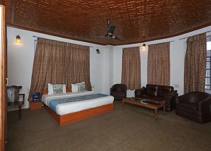 Oyo 5735 Hotel Ashai Srinagar 