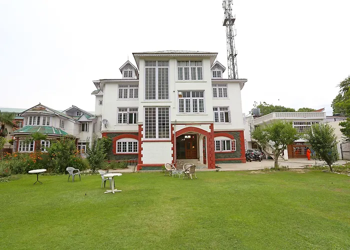Oyo 5735 Hotel Ashai Srinagar 