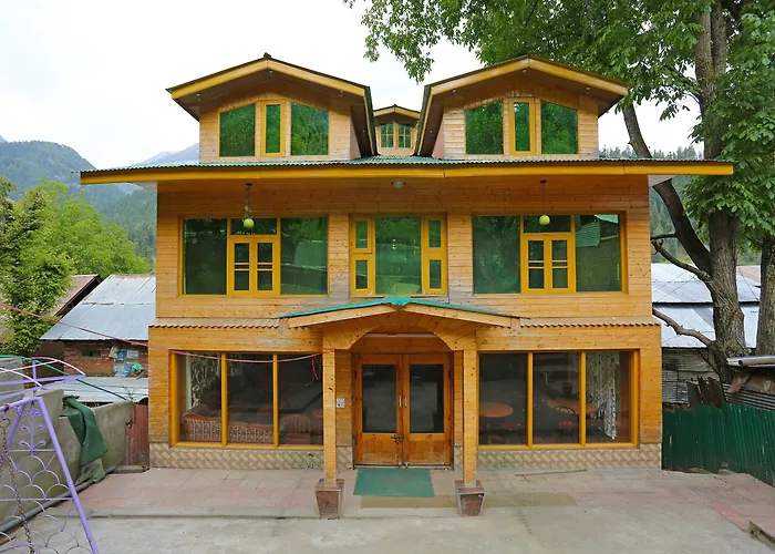 Oyo 9083 Hotel Palace Pahalgam