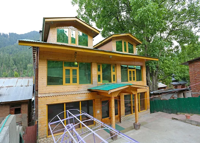 Oyo 9083 Hotel Palace Pahalgam
