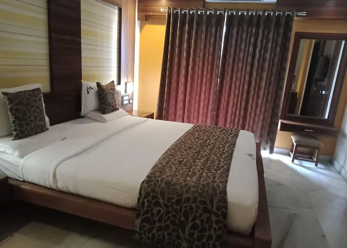 Hotel Madhuvan Serai Manipal