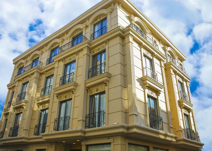 Deluxe Newport Hotel - Old City Istanboel