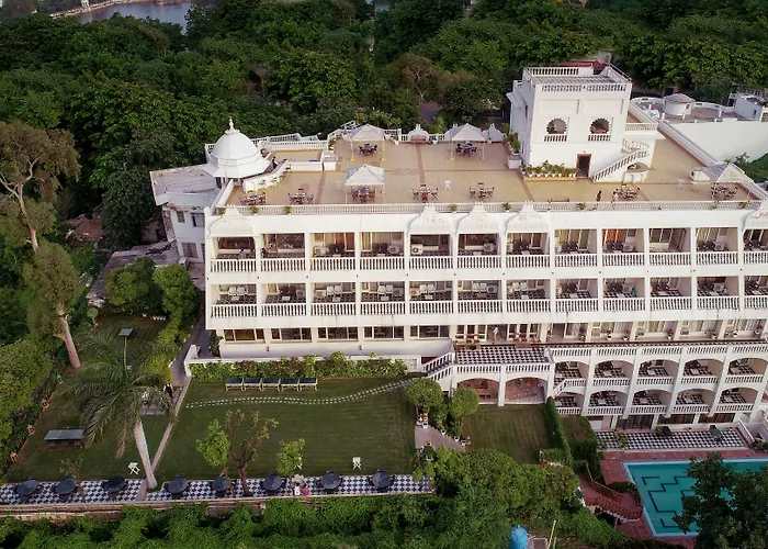 Hotel Hilltop Palace Udaipur
