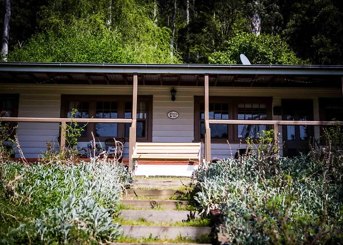Buttercup Hill Bed & Breakfast Warburton