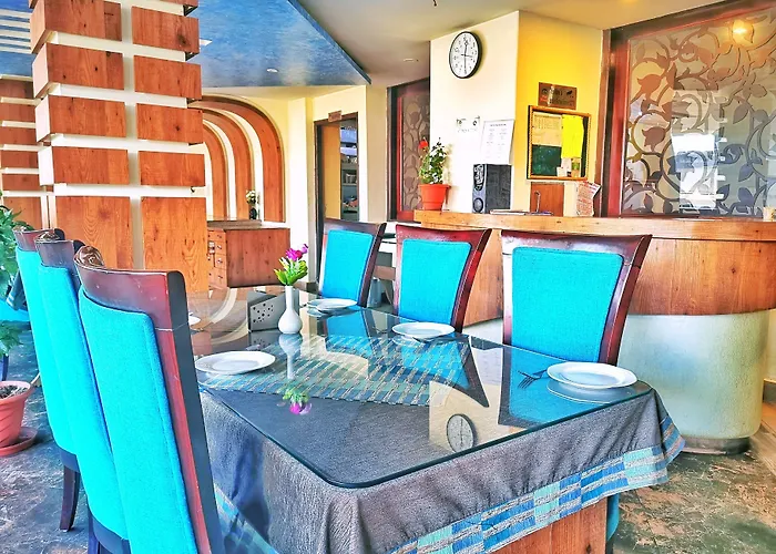 Hotel Pink Mountain Darjeeling 