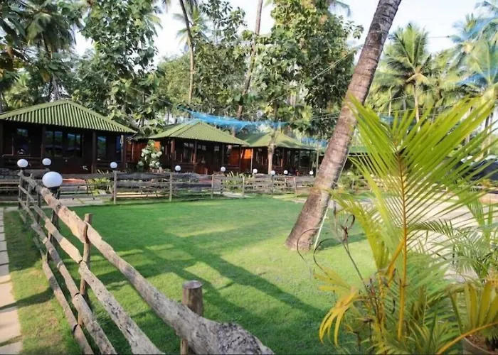 Club Palolem Resort