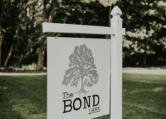The Bond 1835 Hotel Skaneateles
