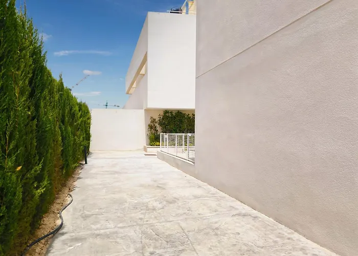 Modern Pool Bungalow Torrevieja