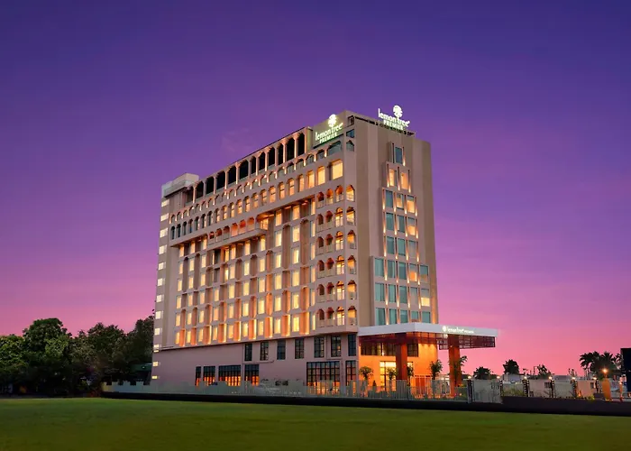 Lemon Tree Premier, Tirupati Hotel