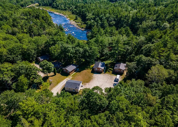 Roseway River Cottages Shelburne