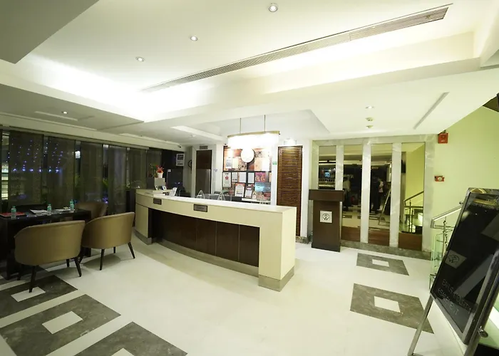 Hotel Western Court Chandigarh
