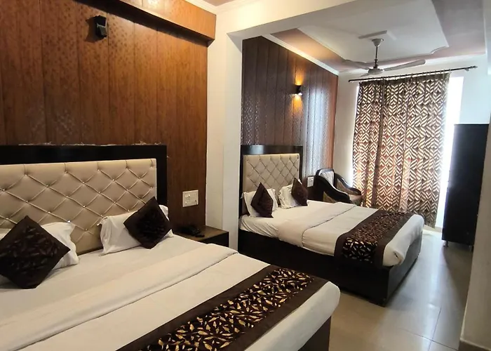 Hotel Aashray Haridwar