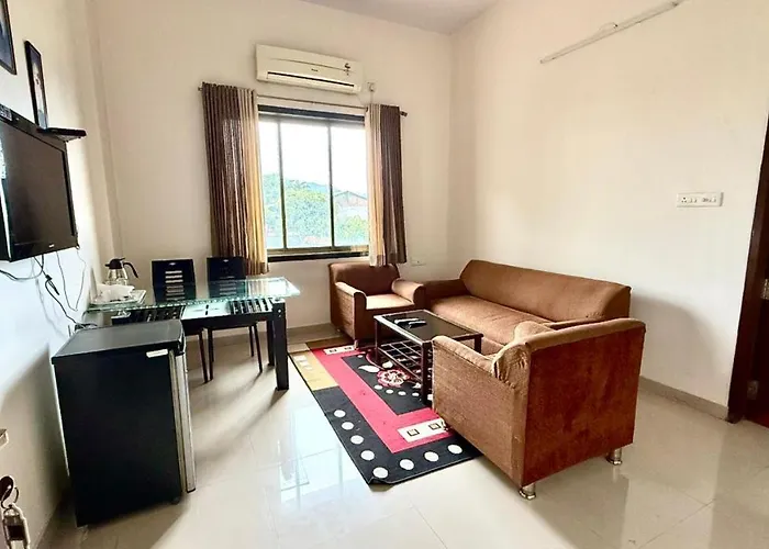 Hotel Mahendra, Karad