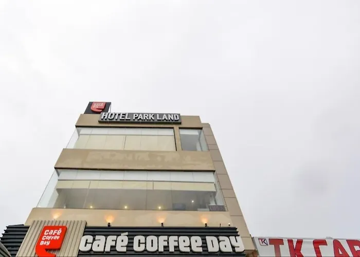 Hotel Park Land Zirakpur